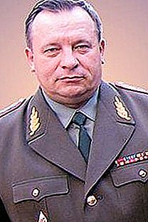 イヴァノフ将軍：履歴書、業績および賞