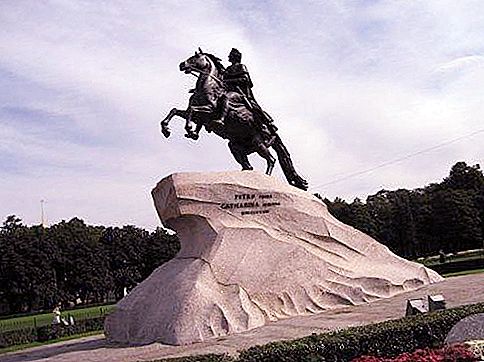 Bronze Horseman: Beskrivelse af monumentet til Peter den store