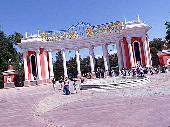 Hoe wordt Gorky vereeuwigd in Kazachstan? Park Almaty: foto, beschrijving