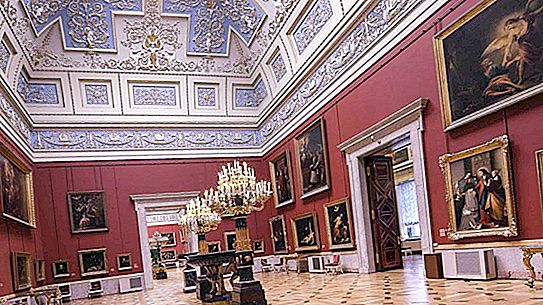 Muzium terbaik di St. Petersburg: penilaian, perihalan