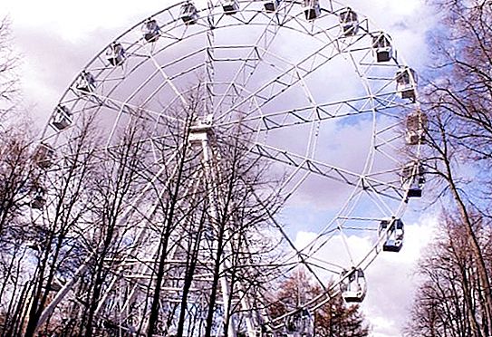 Roda Ferris di Moscow. Apakah ketinggiannya?