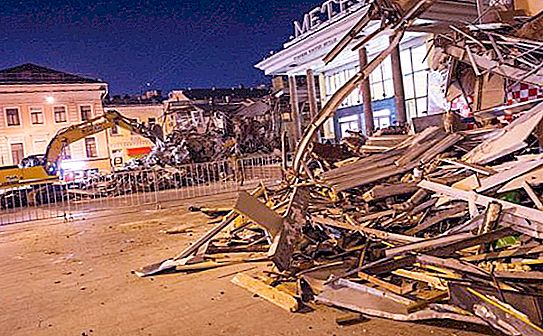 Penghancuran konstruksi sendiri di Moskow: daftar dan ulasan