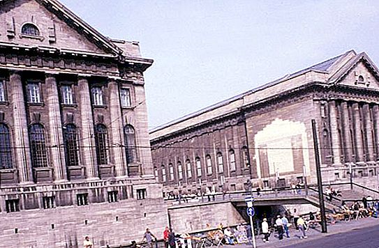 Bảo tàng Pergamon ở Berlin: mô tả, lịch sử, sự thật thú vị và đánh giá
