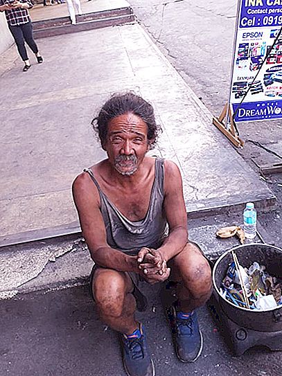 Egy hajléktalan ember élete drámaian megváltozott, miután egy jószívű lelkész látta, hogy egy élelmiszerkosárban ásott