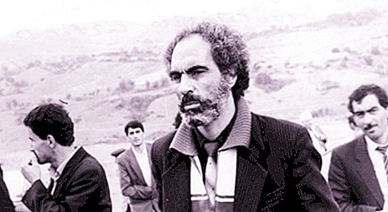 Abulfaz Elchibey: pemimpin nasional Azerbaijan