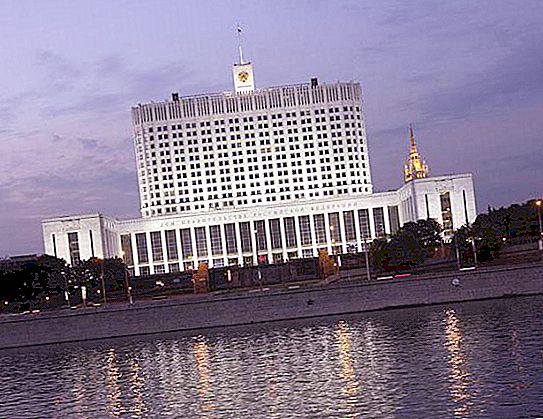 Moscow Government House: City Hall en White House. Concert- en conferentiezalen van het complex