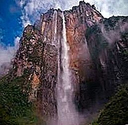 Най-високият водопад - Ангел