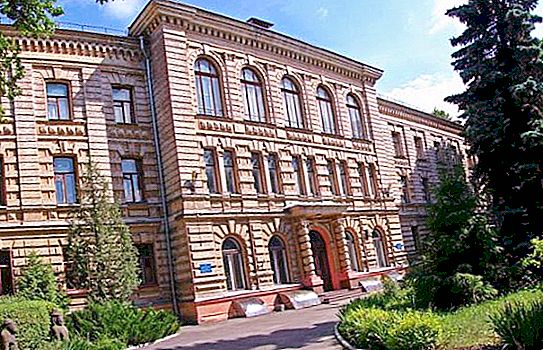 Museum of Nature, Jarkov: direcció, horari d'obertura. Museu Estatal de la Natura de la Universitat Nacional de Kharkiv V. N. Karazina