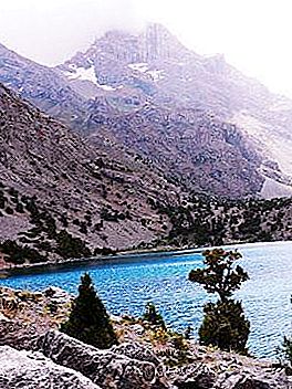 Bergen van Tadzjikistan - Zwitserland in Centraal-Azië