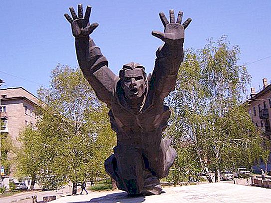 Památník Panikakh ve Volgogradu - nesmrtelný čin obránce vlasti