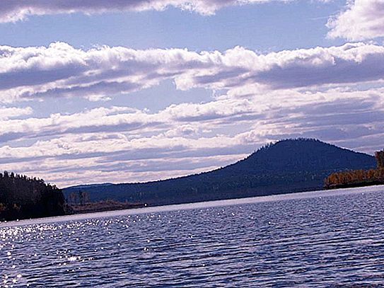 Dolgobrodskoe reservoir of the Chelyabinsk region: description, features and interesting facts
