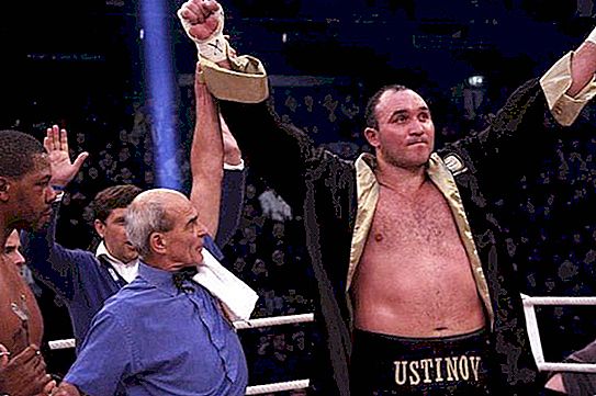 الملاكم الكسندر أوستينوف: السيرة الذاتية والطول والوزن