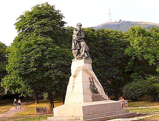 Monument til Lermontov i Pyatigorsk. Lermontov museumsreservat i Pyatigorsk