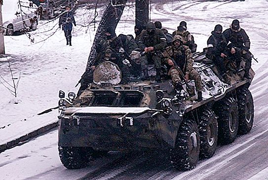BTR-70: снимка, устройство, спецификации