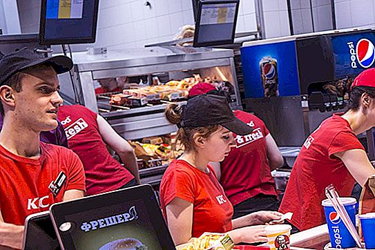 Fast food çalışanları iş günleri hakkındaki korkutucu hikayeleri paylaşıyor