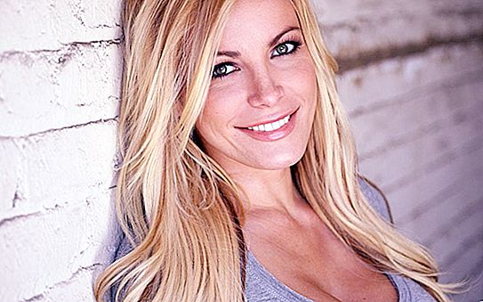 Ang balo ng tagapagtatag ng "Playboy" Crystal Harris: talambuhay, mga katotohanan at modelo ng larawan