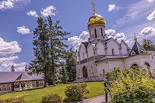 Zvenigorod: població, infraestructures, atraccions i ressenyes de turistes