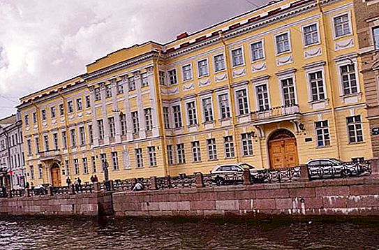 متحف شقة بوشكين أ.س على مويكا (سانت بطرسبرغ)
