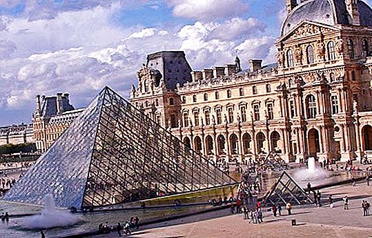 מוזיאון הלובר (פריז, צרפת): תמונות וביקורות של תיירים