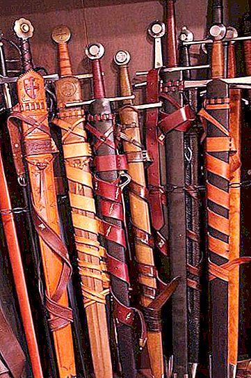 Необичайни оръжия с остриета. Редки видове древно оръжие с остриета