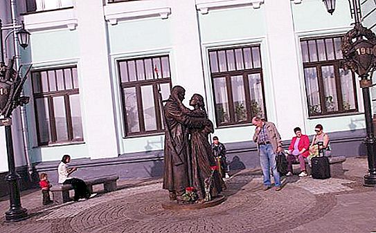 Monument "Farewell of the Slav" at the Belorussky Train Station in Moscow