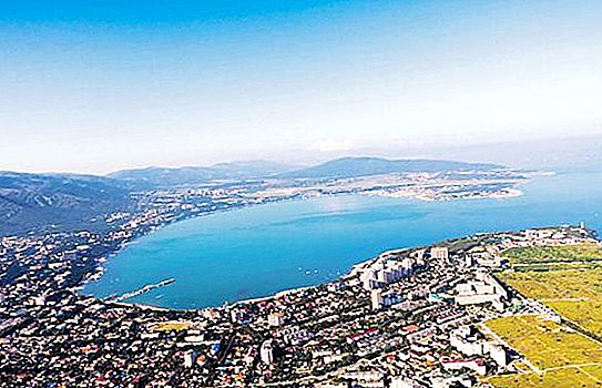 Stadt Novorossiysk: Bevölkerung, Fläche, Klima