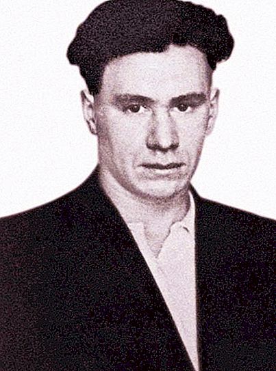Parkhaev Evgeny Alekseevich: biografi, familie