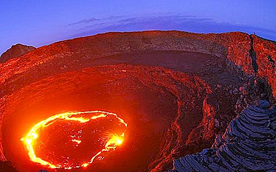 Histoire et description du volcan Eyyafyatlayokudl