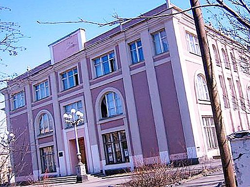 Musée régional d'art de Mourmansk: adresse, exposition permanente