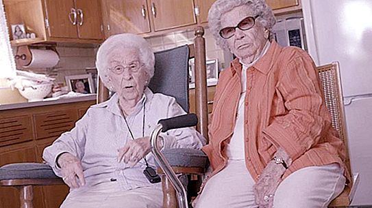 Las hermanas centenarias se convirtieron en las queridas de la red gracias a sus divertidos trucos.