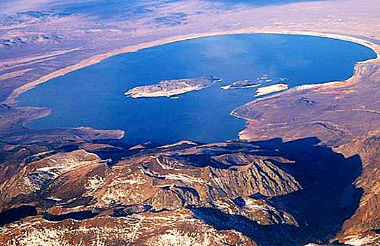 Mono Lake: description. California Salt Lake