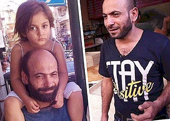 Thanks to a photo published on the web, hundreds of people learned about the pen seller from Syria and helped him change his life