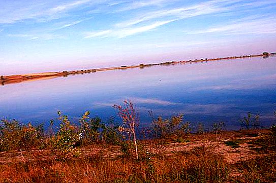 Dmitrovskoye Reservoir (Orenburg) - الصيد والاستجمام في أي وقت من السنة