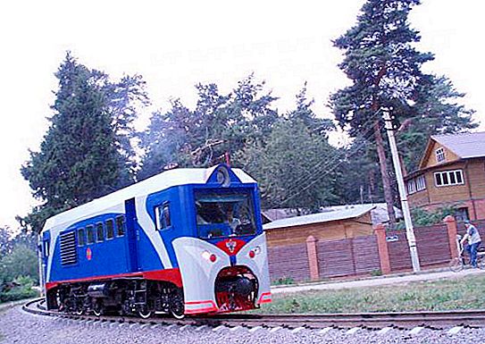 ロシアの観光スポット：子供の鉄道（イルクーツク）