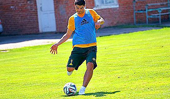 Anji นักฟุตบอล Arsen Khubulov