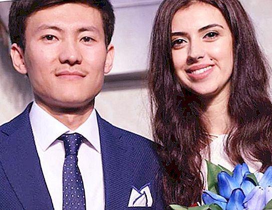 Suami adalah orang Kazakh, istri orang Turki. Seperti apa rupa putri kecil dari pasangan yang cantik: foto
