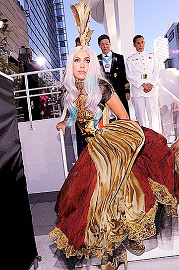 Nenavadne obleke Lady Gaga: princesa ali pošast, šokantne slike navdiha