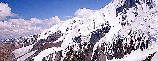 Peak Marble Wall (H-6261): descrizione, categoria di difficoltà, arrampicata