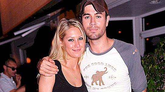 Anna Kournikova gave birth to a third child: the news was reported by the brother of Iglesias