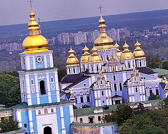 Park Vladimirskaya Gorka, Kiev: descrizione, mappa di localizzazione, storia e fatti interessanti