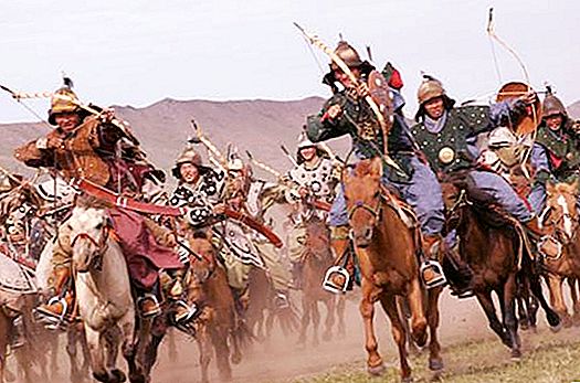 Mga Kawikaan at kasabihan tungkol sa mga Tatar