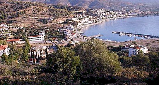 Korinti laht ja Kreeka rannikuäärsed linnad - tõeline paradiis turistidele