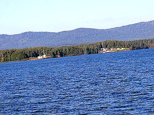 Beskrivning av Irtyash Lake
