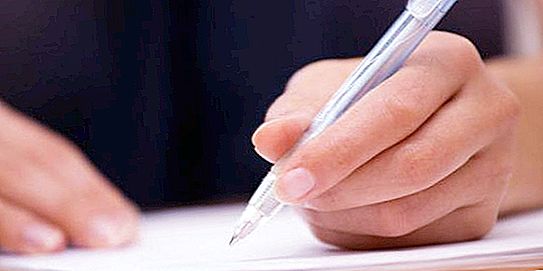 Proverbe "Ce qui est écrit avec un stylo, on ne peut pas le couper avec une hache": sens et exemples d'utilisation