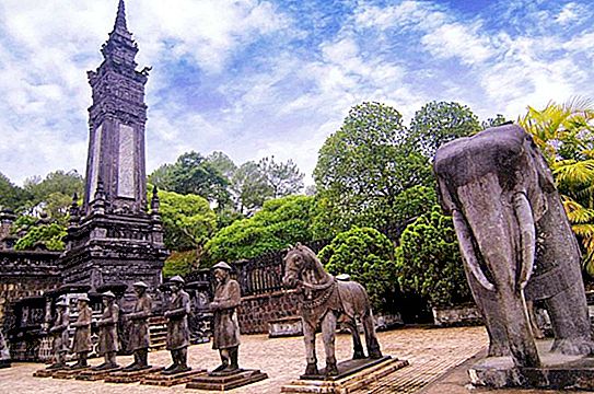 Виетнам: интересни факти, история, култура, атракции