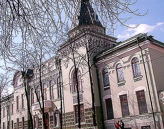 Museums of Ufa: en liste over de mest interessante stedene i byen