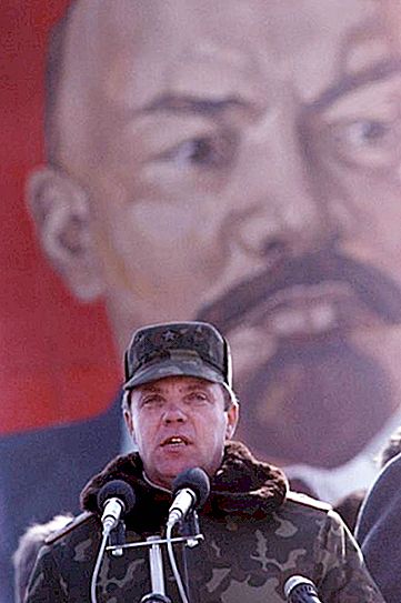 بوريس فسيفولودوفيتش جروموف. زعيم سياسي سوفييتي وروسي وسياسي