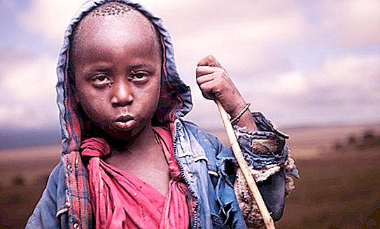 Masai: una tribu que ha conservat les seves tradicions gràcies a la militància