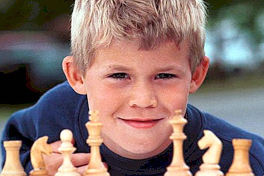 Η ιδιοφυΐα σκακιού της εποχής μας Magnus Carlsen